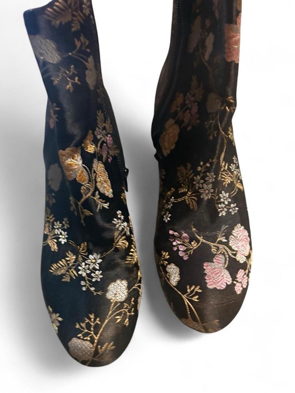 Carlos by Carlos Santana Black Floral Metallic Embroidered Sz 10M